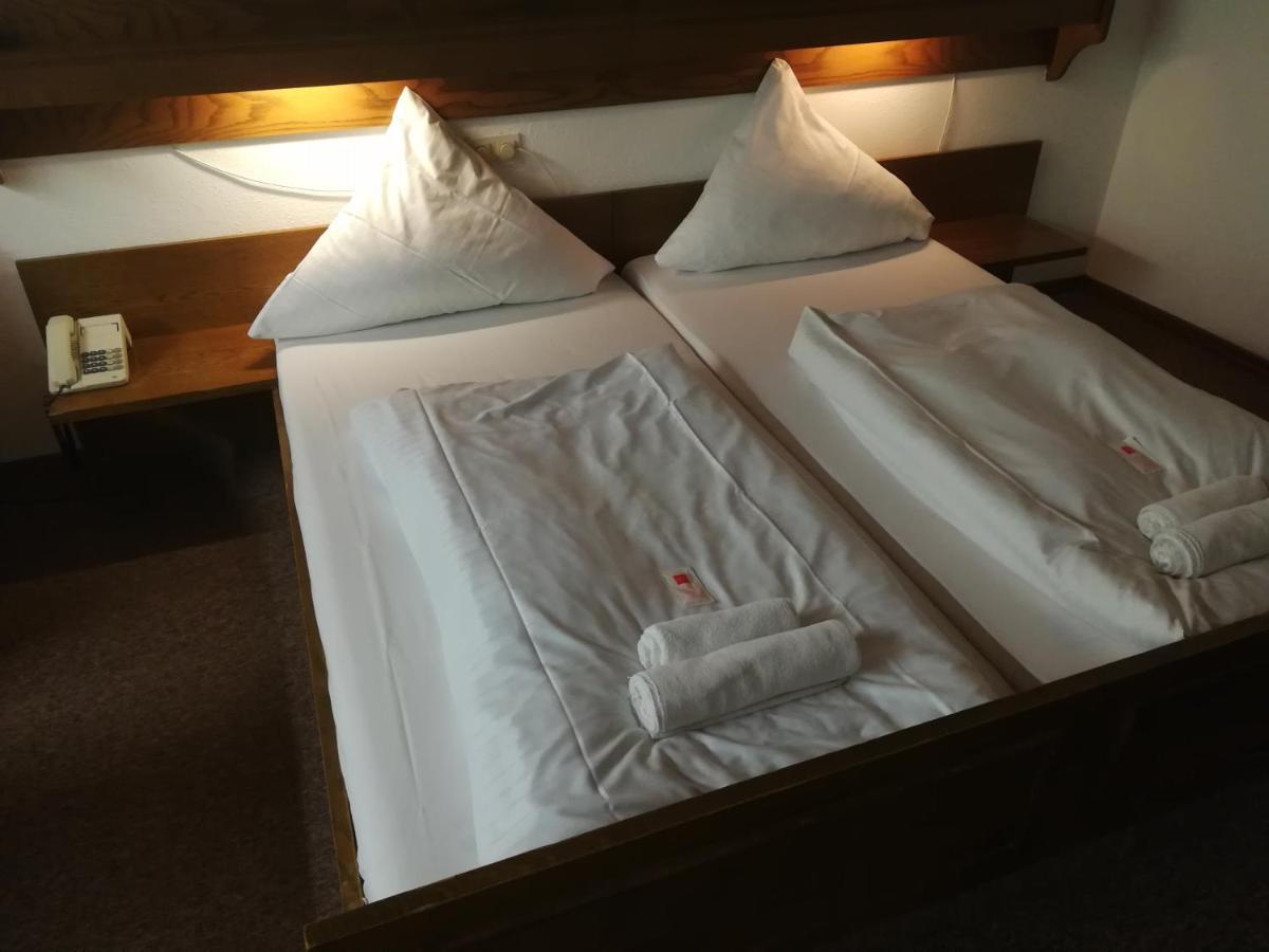 בודנמאיס Hotel Waldhaus מראה חיצוני תמונה