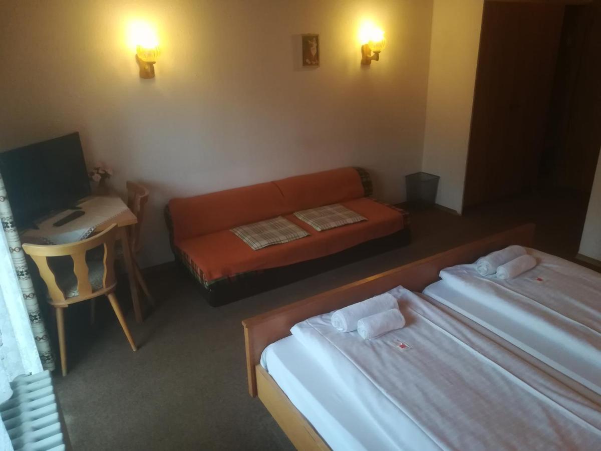 בודנמאיס Hotel Waldhaus מראה חיצוני תמונה