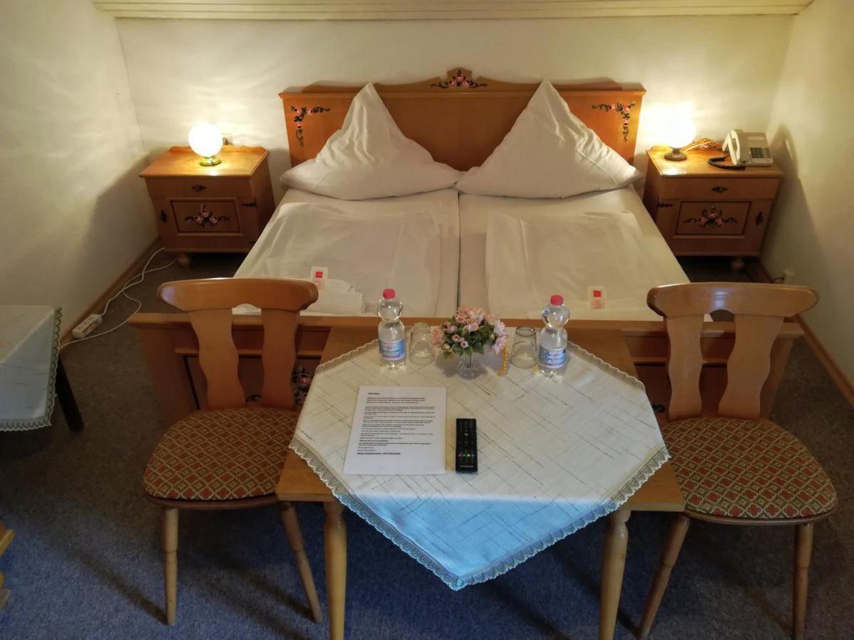 בודנמאיס Hotel Waldhaus מראה חיצוני תמונה